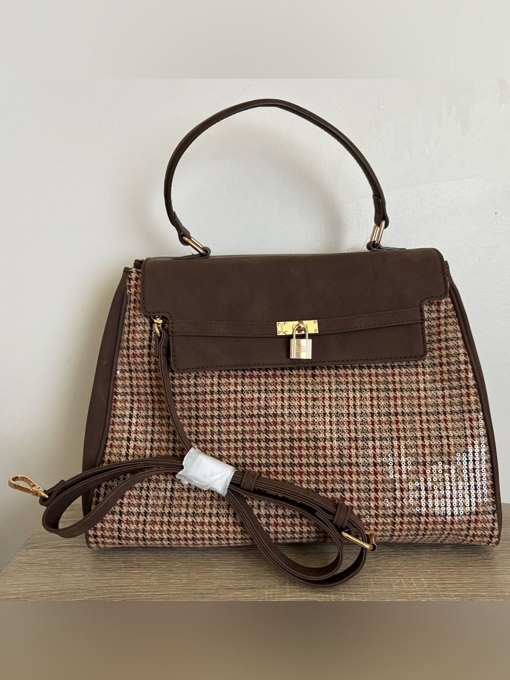 NWT Cato Purse - Multiple Compartments